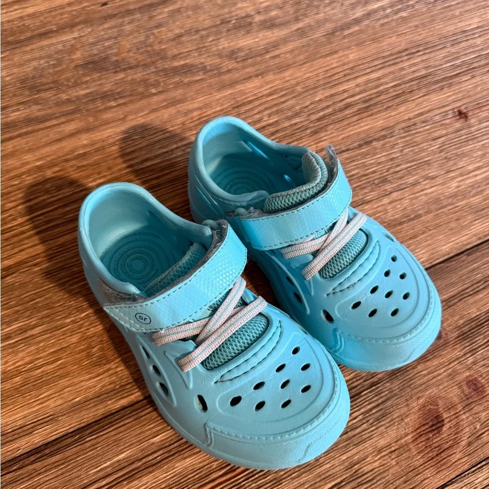 Stride rite oceano water shoes